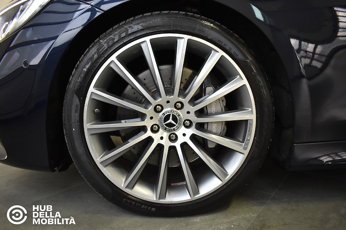 MERCEDES-BENZ S 560 4Matic Coupé Premium Plus